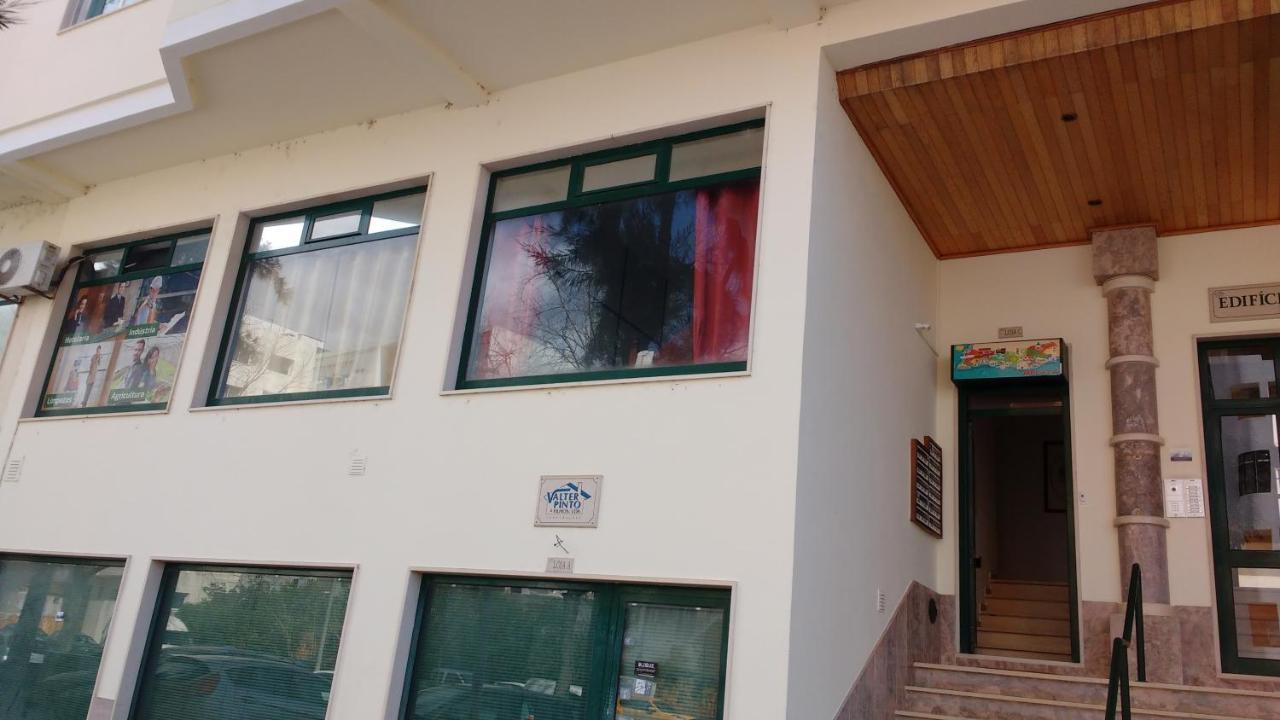 Melaya Budget Hostel FAO Exterior photo